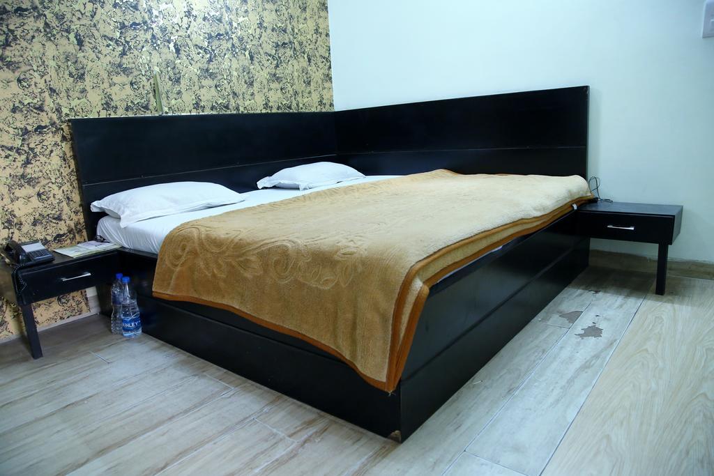 Hotel Ananda Delhi (National Capital Territory of India) Quarto foto