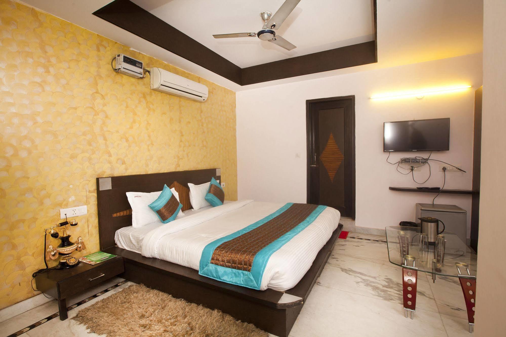 Hotel Ananda Delhi (National Capital Territory of India) Exterior foto